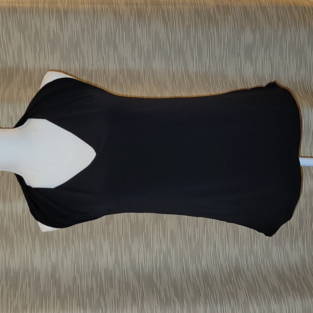 Banana Republic top. Size small. Black.